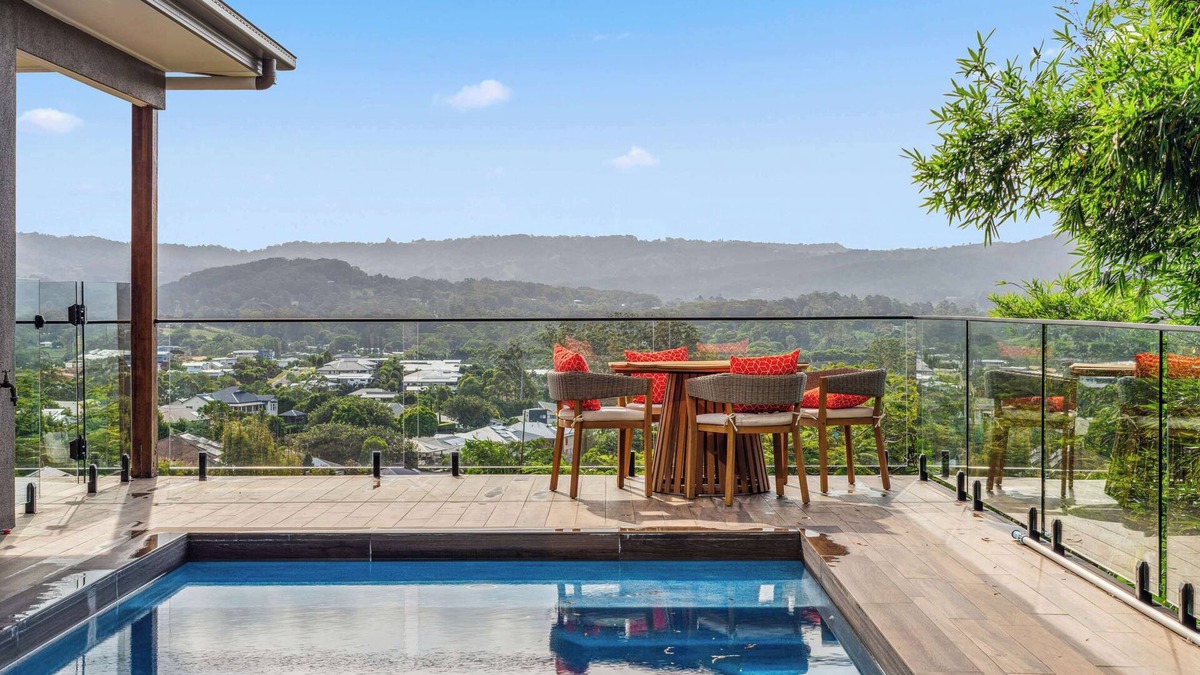 Woombye House | Hillside Hideaway - Hinterland Escape with Panoramic Views