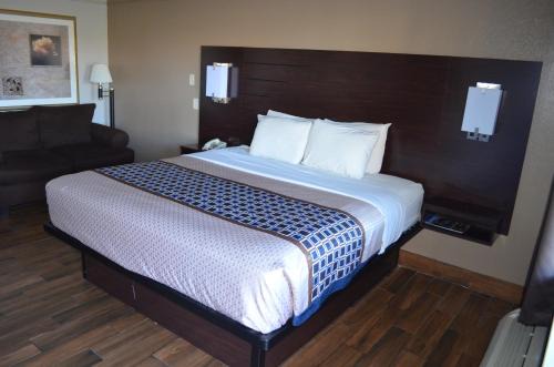 Marble Falls Hotel | Hill Country Inn