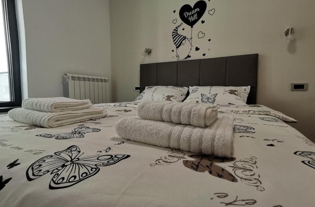 Banovo brdo Apartment | Hill Dreams Lux