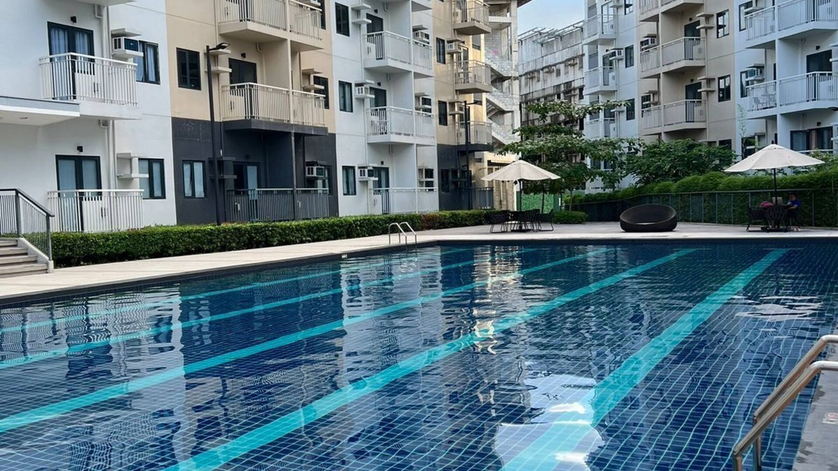 Caloocan Condo | Hill Residence by Sarah Rentals