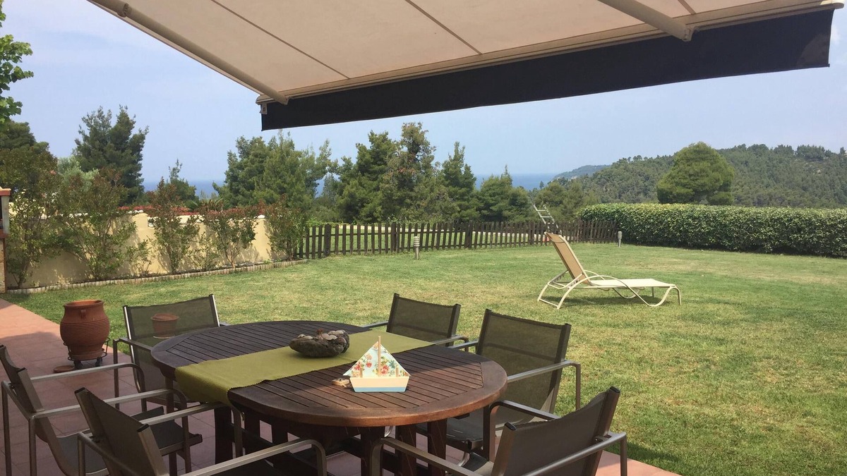 Siviri Villa | Hill summer villa is surrounded by pine tree forest. Access to private beach