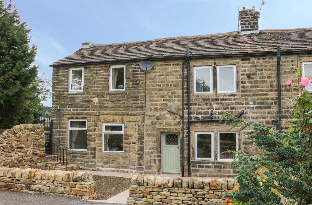 Oakworth House | Hill Top Cottage