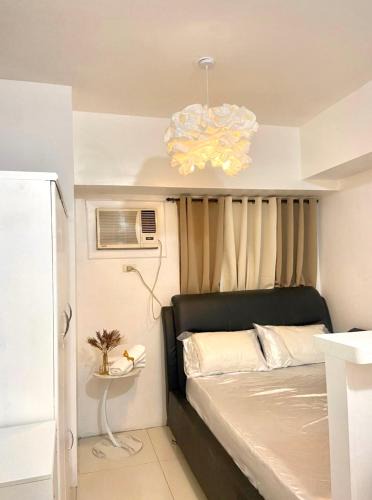 Valencia Apartment | Hillary's Guesthouse Vacation Rentals