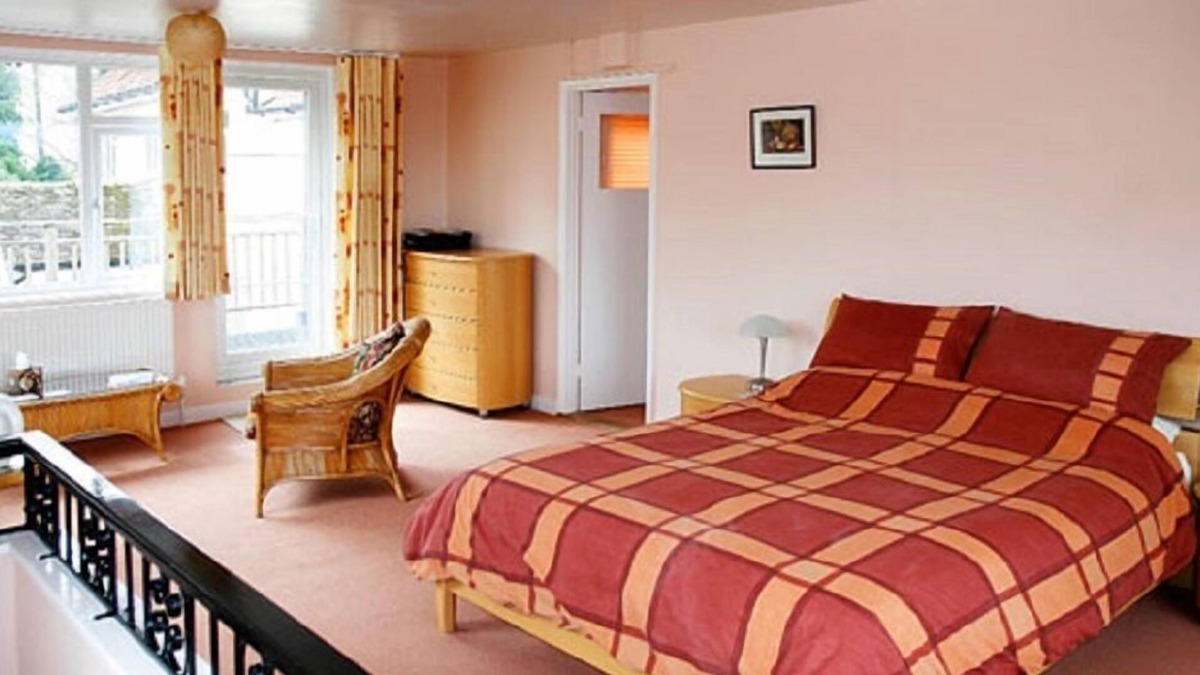 Witnesham Bed & Breakfast | Hillbrow Farm B&B