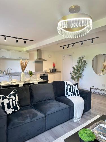 Offerton Apartment | Hillgate Loft