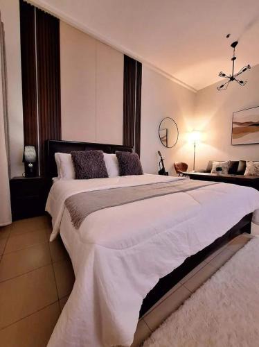 Caloocan Apartment | Hills Residences by JuJu Staycation
