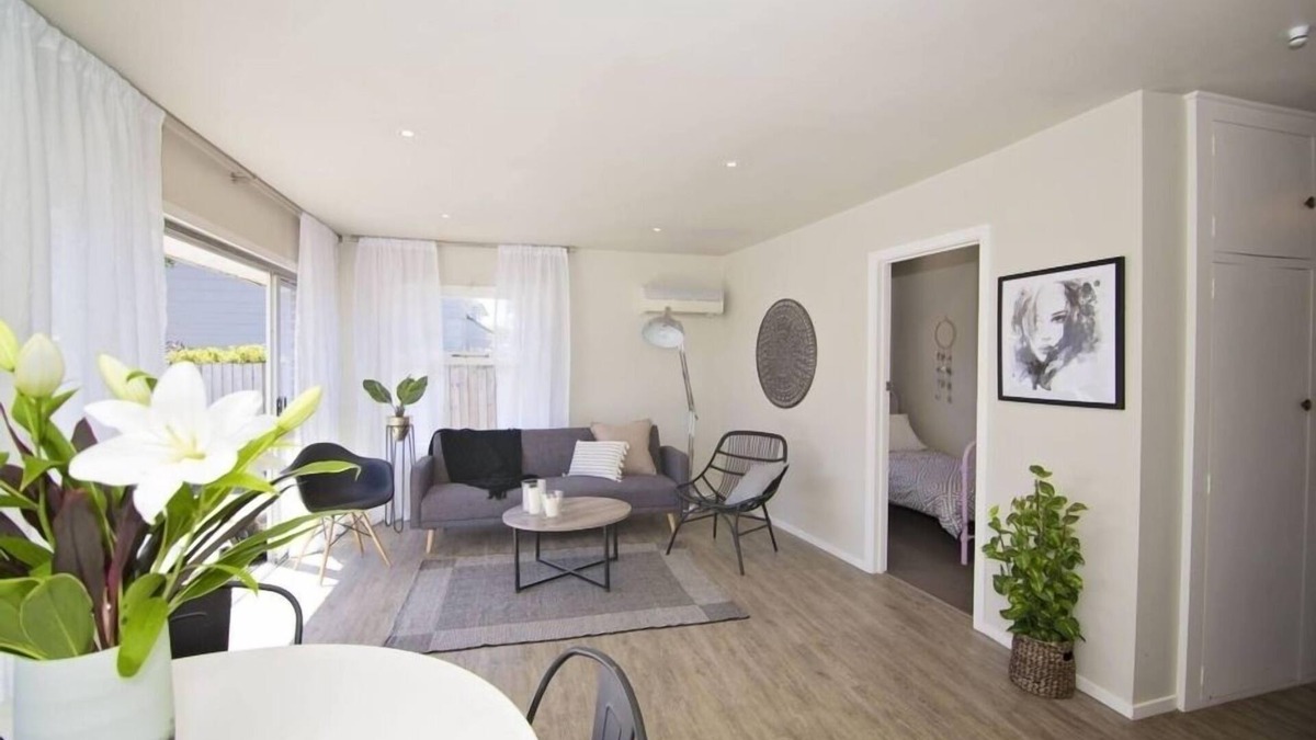 Edgeware House | Hills Road Christchurch city Pad