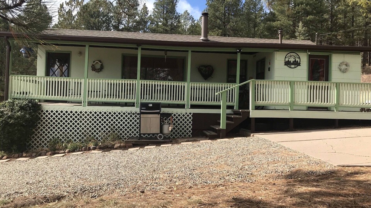 Flagstaff House | Hillside Cottage: Restful, quiet settingnCoconino County Permit # STR-25-0566