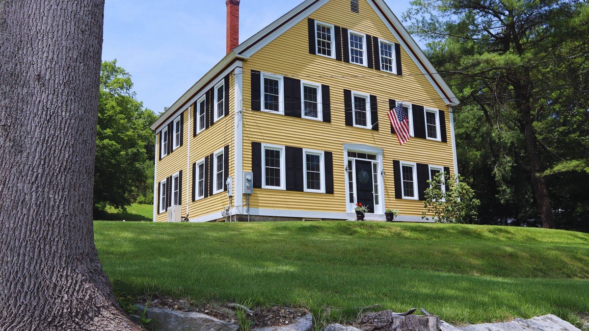 East Swanzey Other | Hillside Haven: Luxe Farm Escape with 5BR - 2 King Bed - 2 Full Bath - Sleeps 10