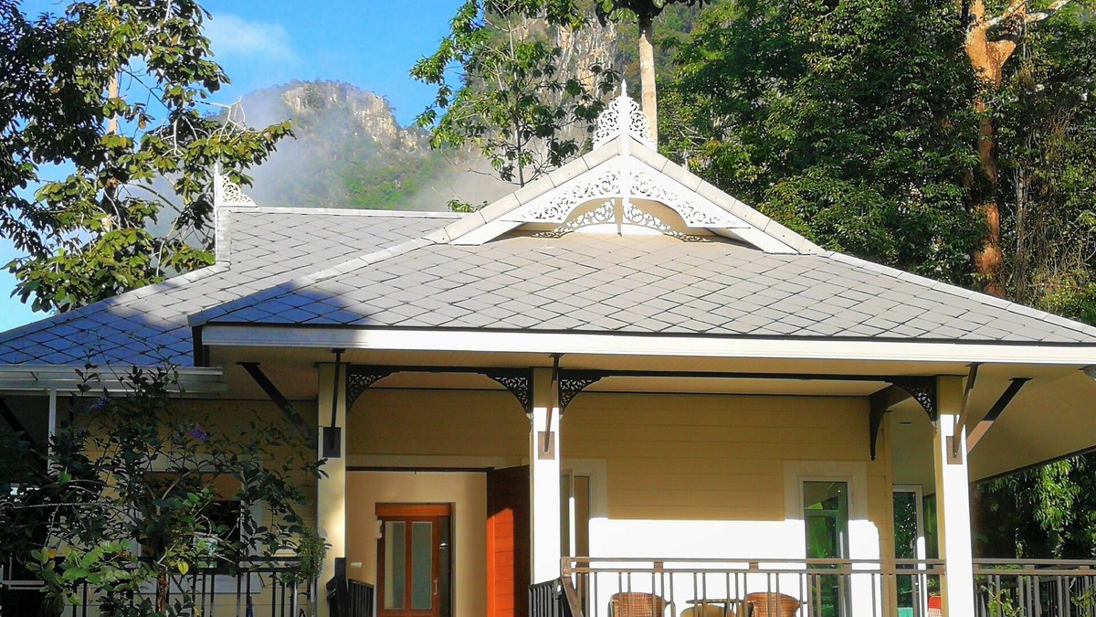 Sai Thai House | Hillside Home