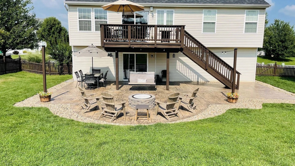 Chambersburg Apartment | Hillside Orchard Hideaway