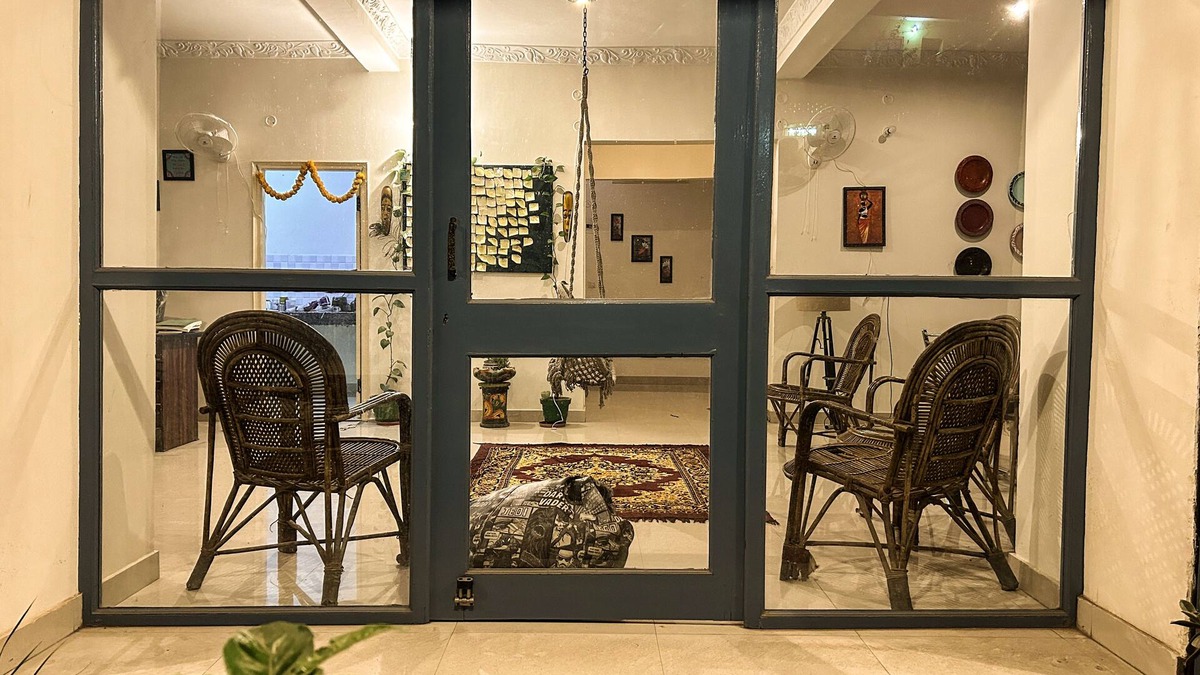 Dharampur Apartment | Hillside Retreat Homestay