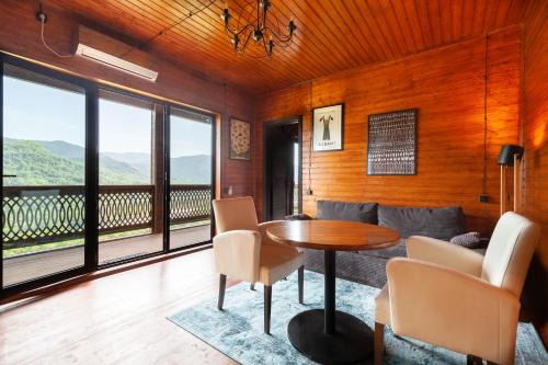 Ambrolauri House | Hillside Tola