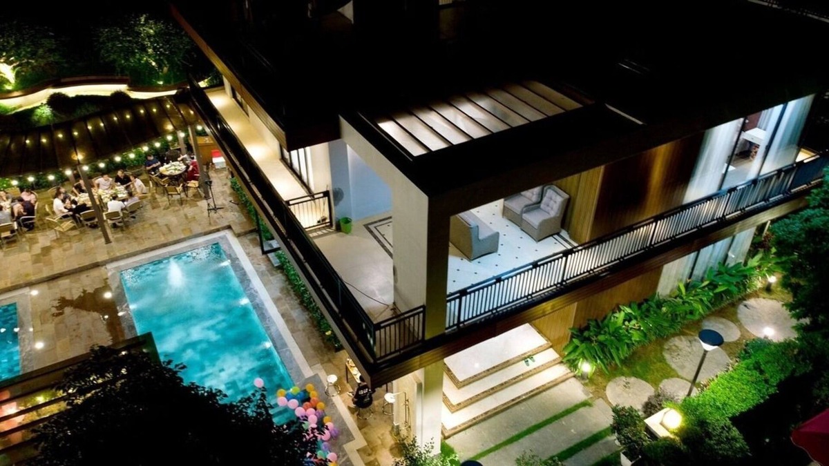 Luong Son Villa | Hillside Villa