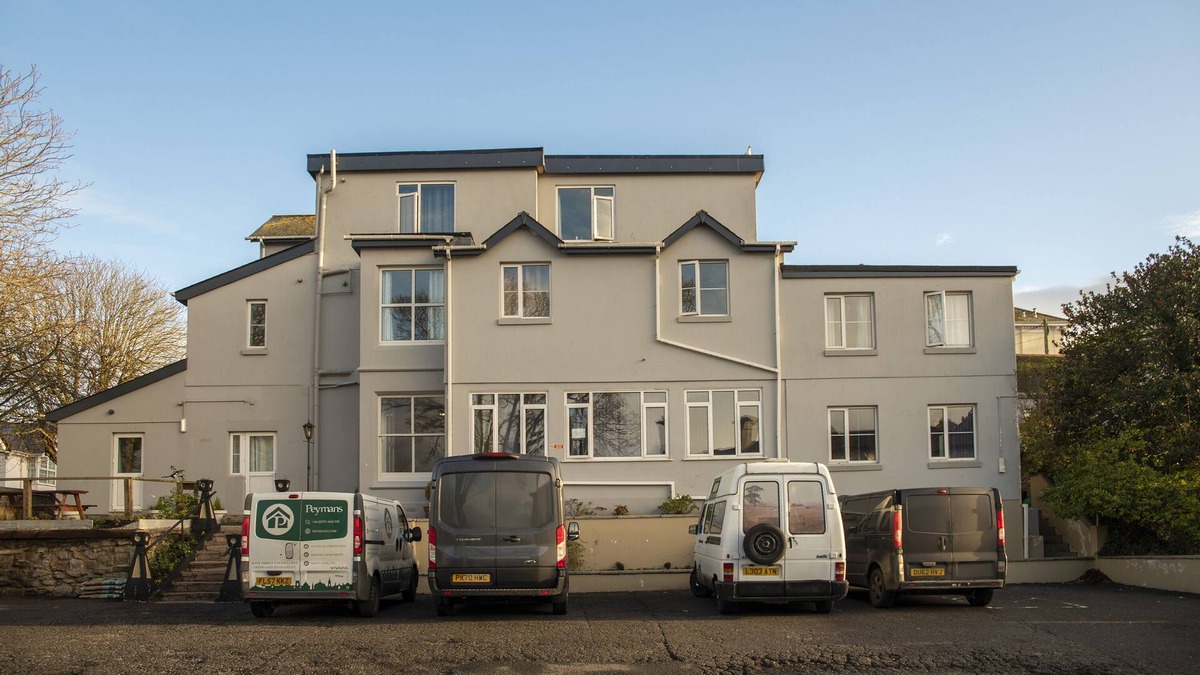 Torquay City Centre Hotel | Hilltop Haven
