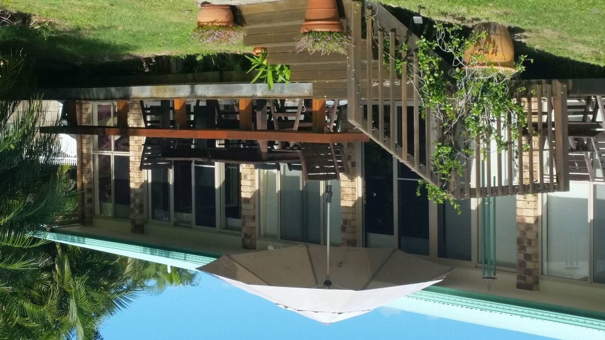 Ninderry Bed & Breakfast | Hilltop Hideaway