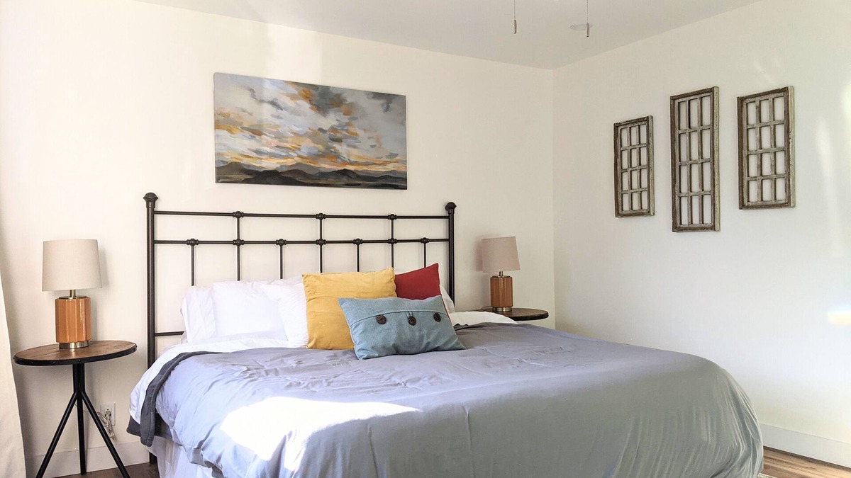 Templeton Apartment | Hilltop Hideaway in Templeton