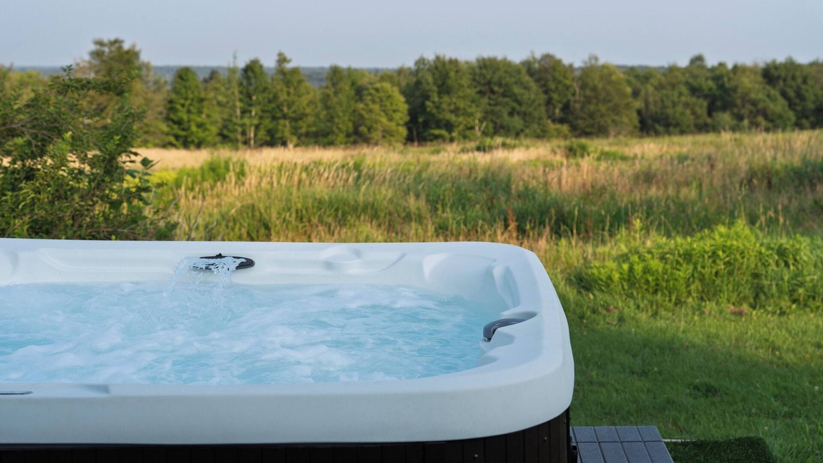 Livingston Manor House | Hilltop Retreat with Hot Tub in Livingston Manor