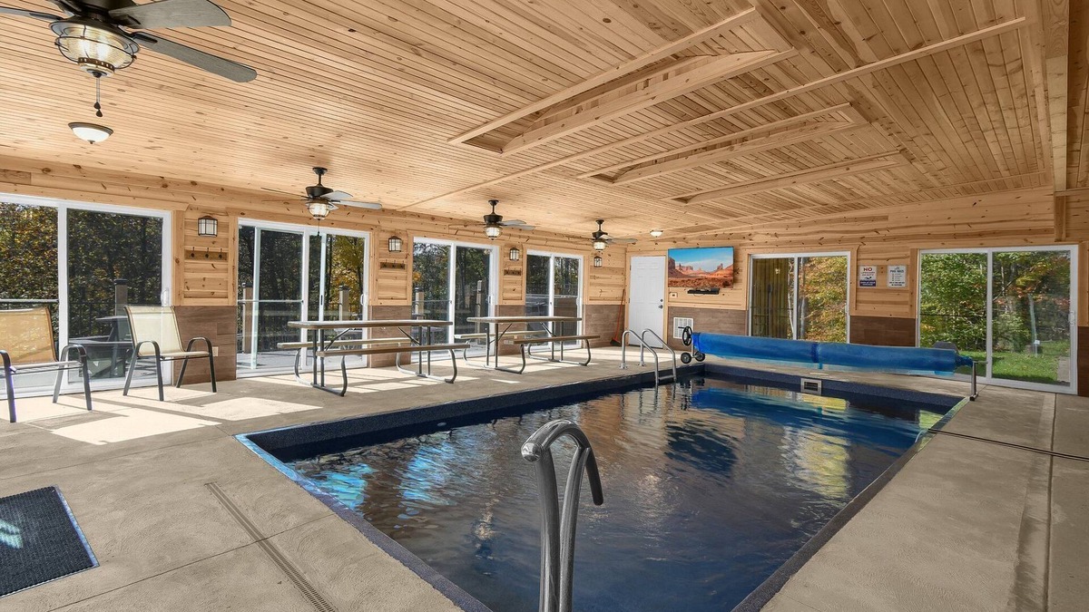 Sugar Grove Cabin | Hilltop Retreat with Indoor Saltwater Pool