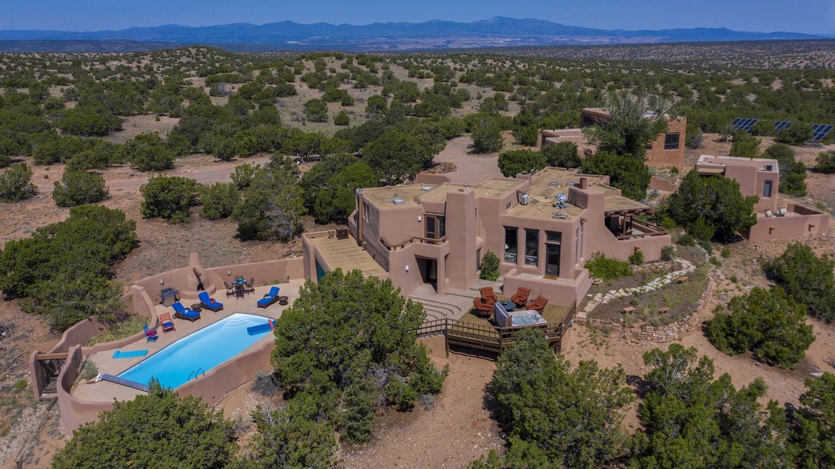 La Tierra House | Hilltop, Santa Fe: Pool, 32 Acres, Staggering Views, Luxury Home, Hot Tub, A/C.