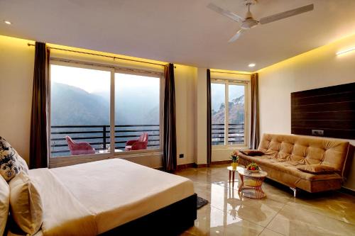 Nainital Villa | Hilltop Valley View Villa Nainital