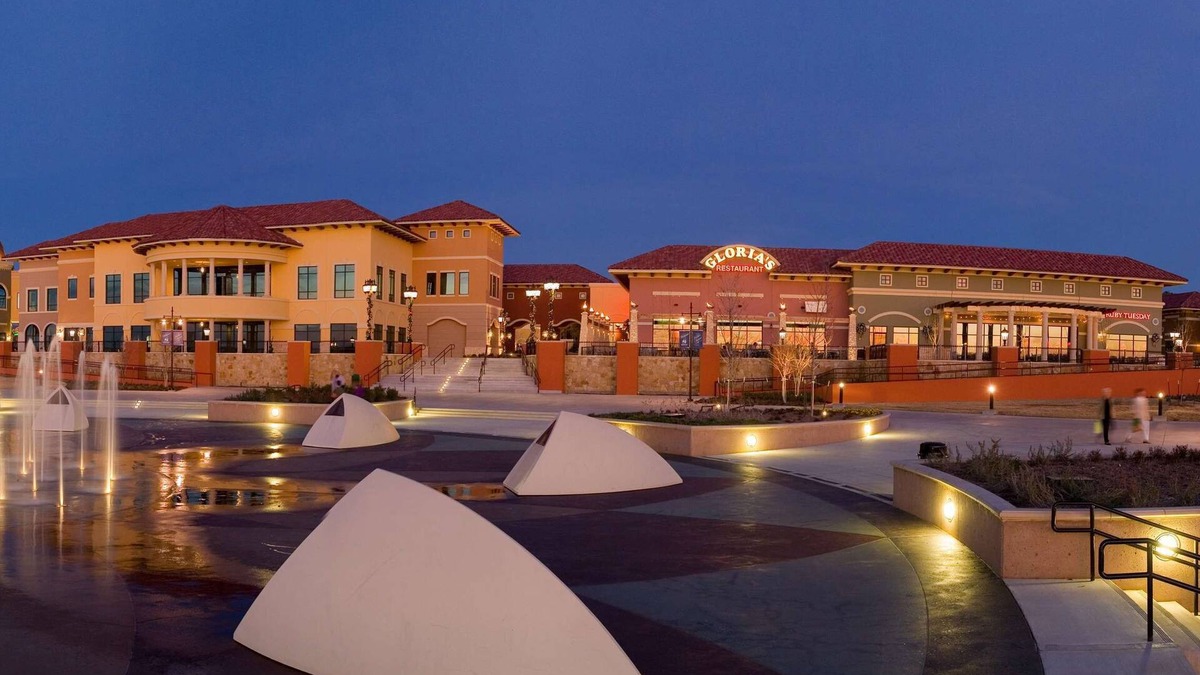 Rockwall Resort | Hilton Dallas/Rockwall Lakefront