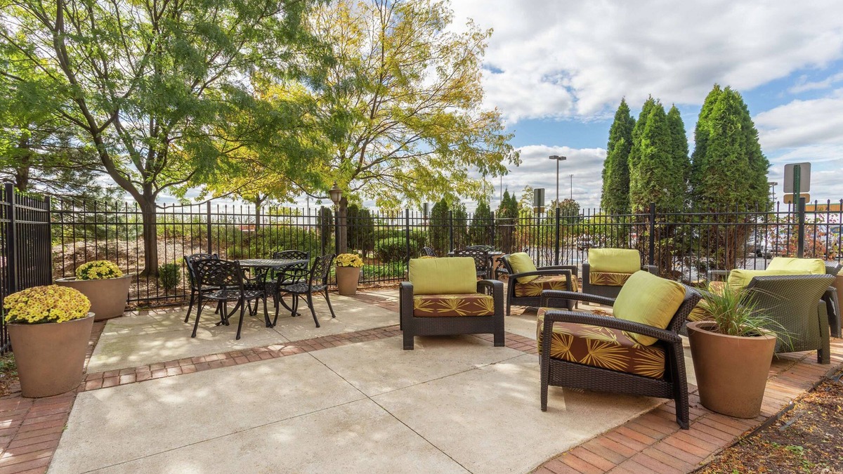 Tinley Park Hotel | Hilton Garden Inn Chicago/Tinley Park