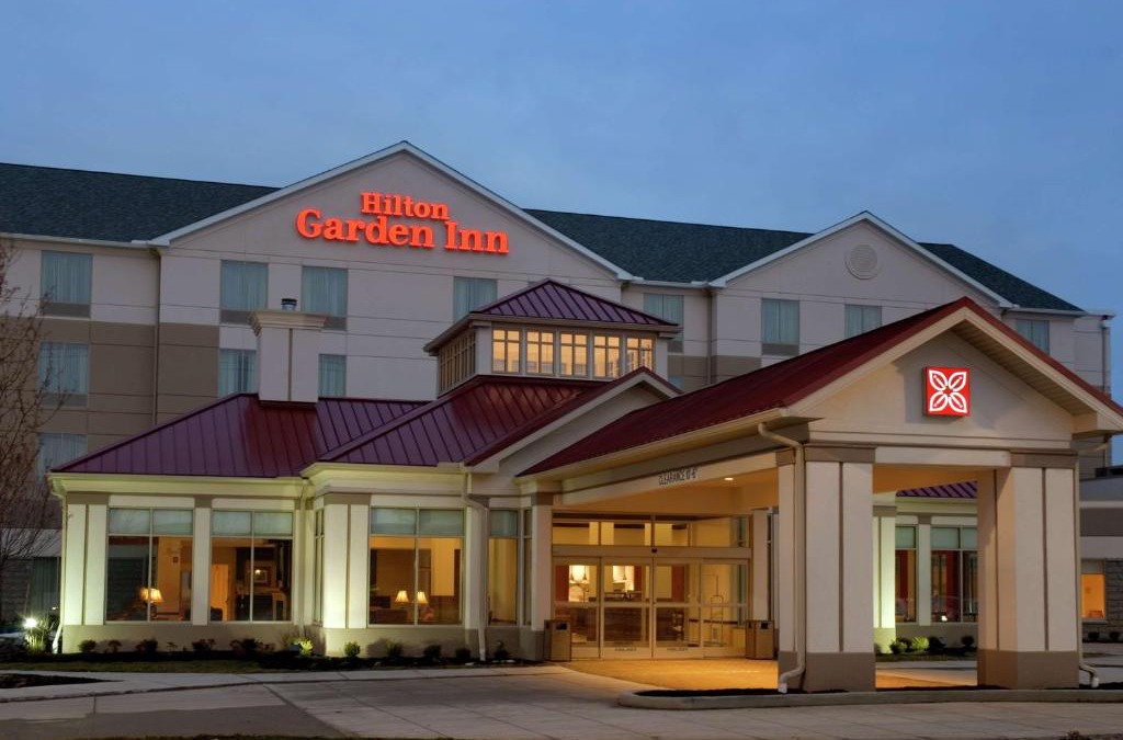 Mayfield Hotel | Hilton Garden Inn Cleveland East/Mayfield Village