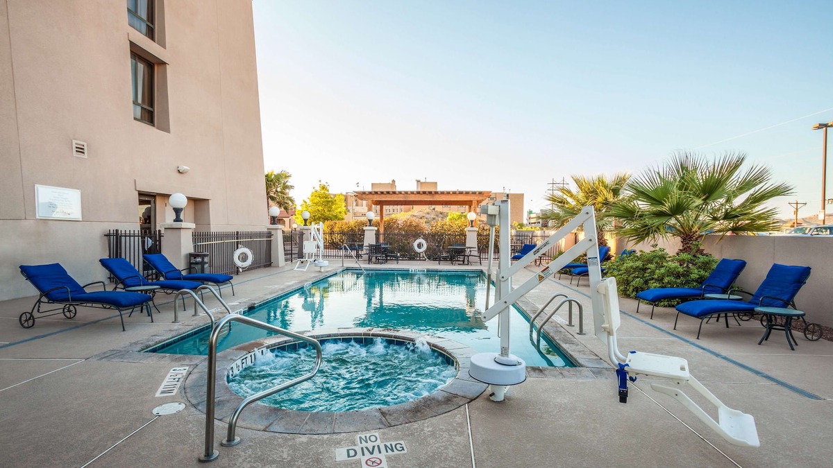 El Paso Hotel | Hilton Garden Inn El Paso/University