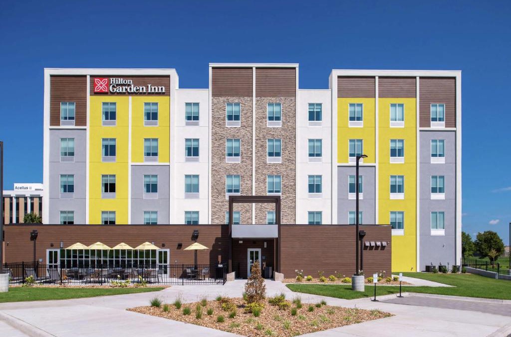 Waldron Hotel | Hilton Garden Inn Kansas City Airport Mo