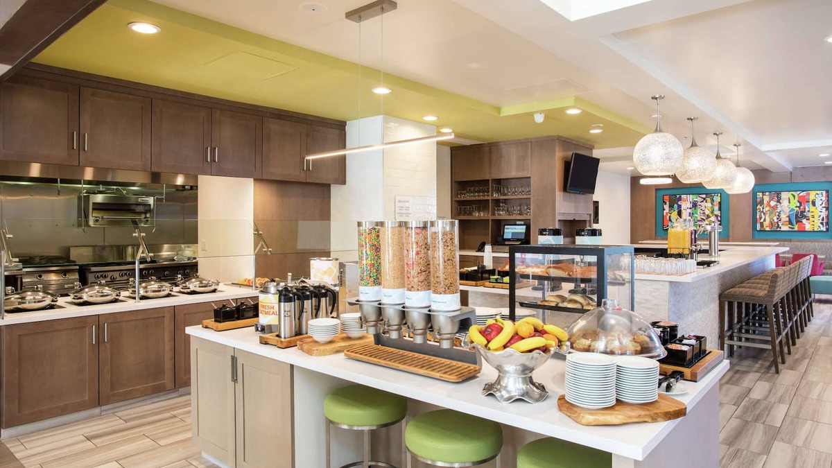 Las Vegas Hotel | Hilton Garden Inn Las Vegas City Center