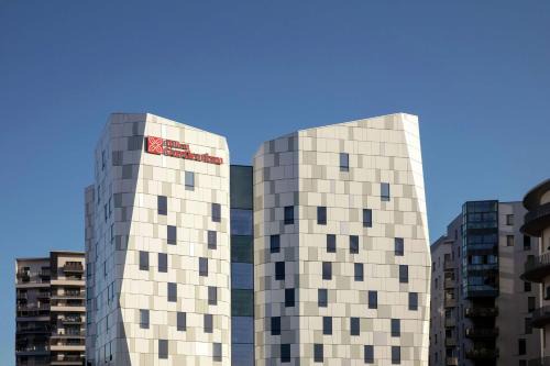 Quartier Atlantis Hotel | Hilton Garden Inn Paris Massy
