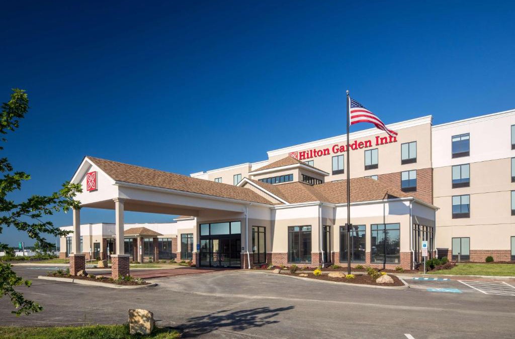 Moon Township Hotel | Hilton Garden Inn Pittsburgh Airport