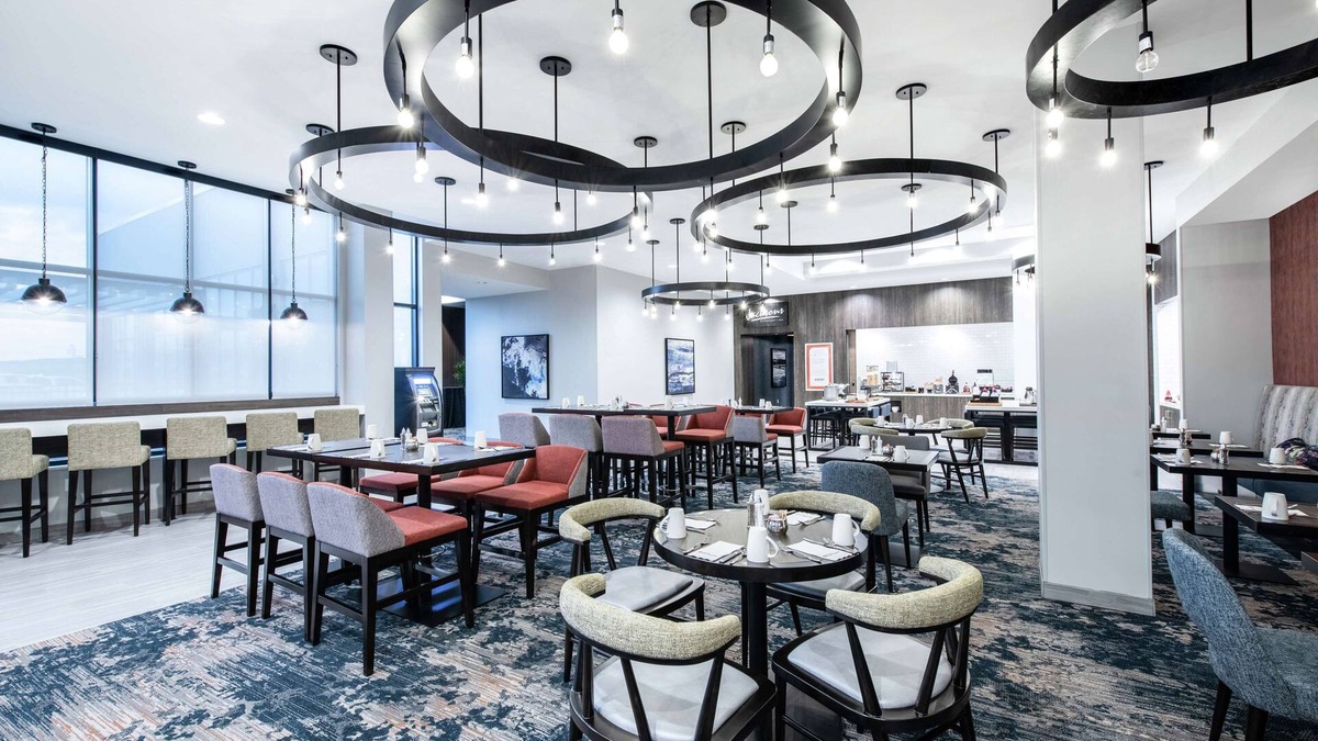 Monaca Hotel | Hilton Garden Inn Pittsburgh Area Beaver Valley, PA
