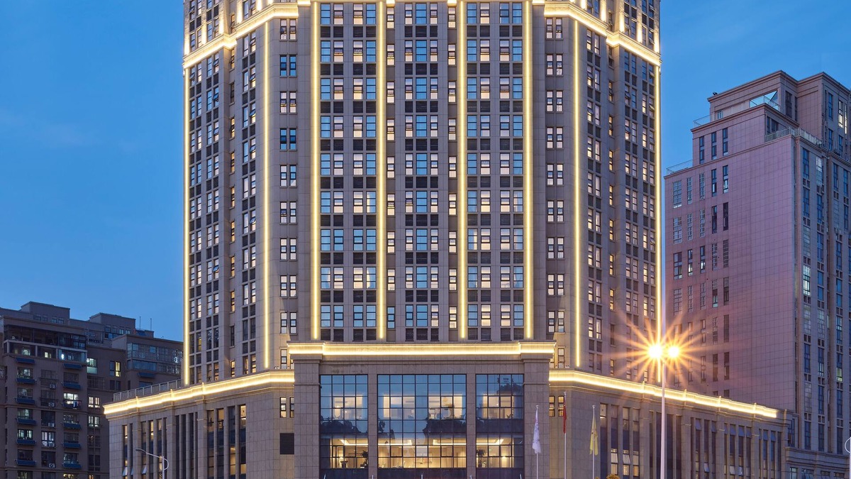 Yunlong District Hotel | Hilton Garden Inn Xuzhou, China