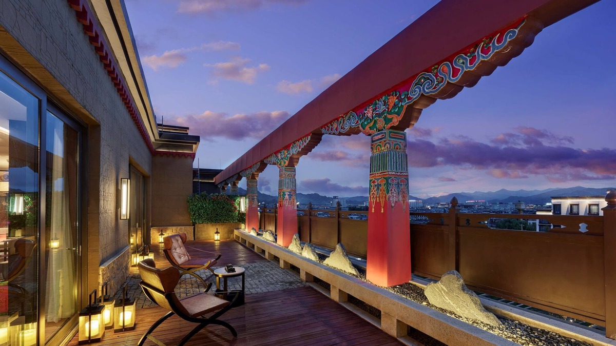 Samzhubze District Hotel | Hilton Shigatse
