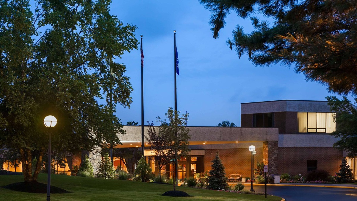 Woodcliff Lake Hotel | Hilton Woodcliff Lake