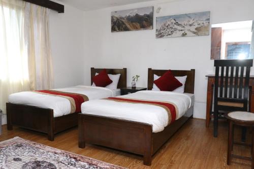 Kathmandu House | Himalaya Inn
