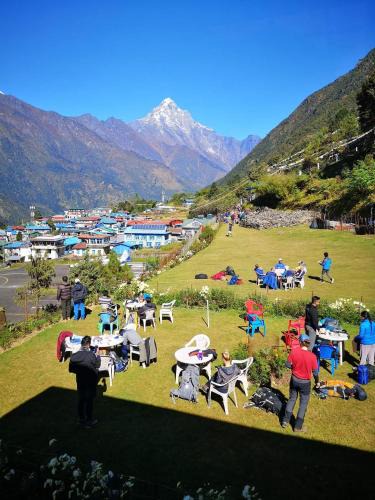 Lukla House | Himalaya Lodge & Restaurant