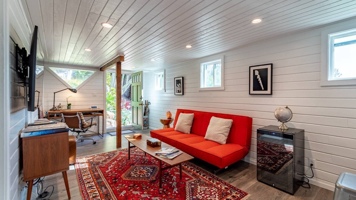 Hollywood Apartment | Hip Hollywood Hills Apt near Hollywood Bowl