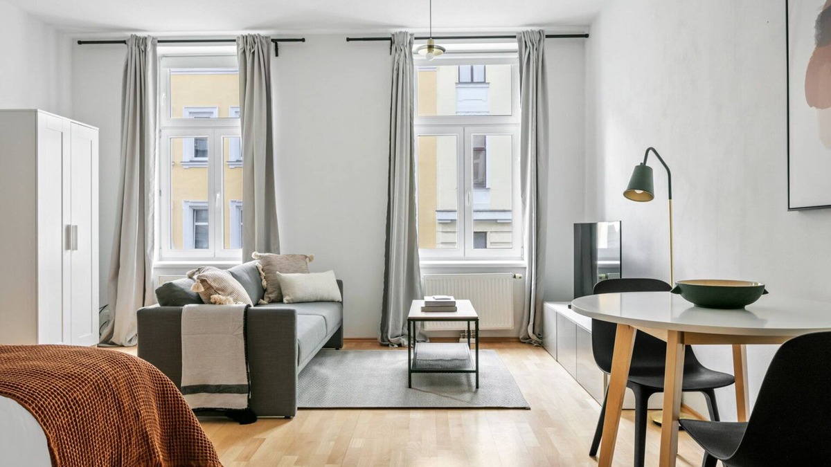 Hundsturm Apartment | Hip Margareten 1BR in fabulous district near cafes & bars, by Blueground