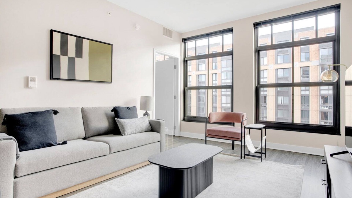 Mount Vernon Square Apartment | Hip Mount Vernon 1BR w/Pool & Gym, walk to Smithsonian, by Blueground