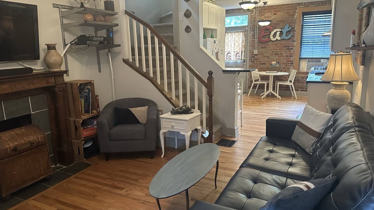Baker House | Hip S. Broadway 2 BR Historic Denver, Private yard