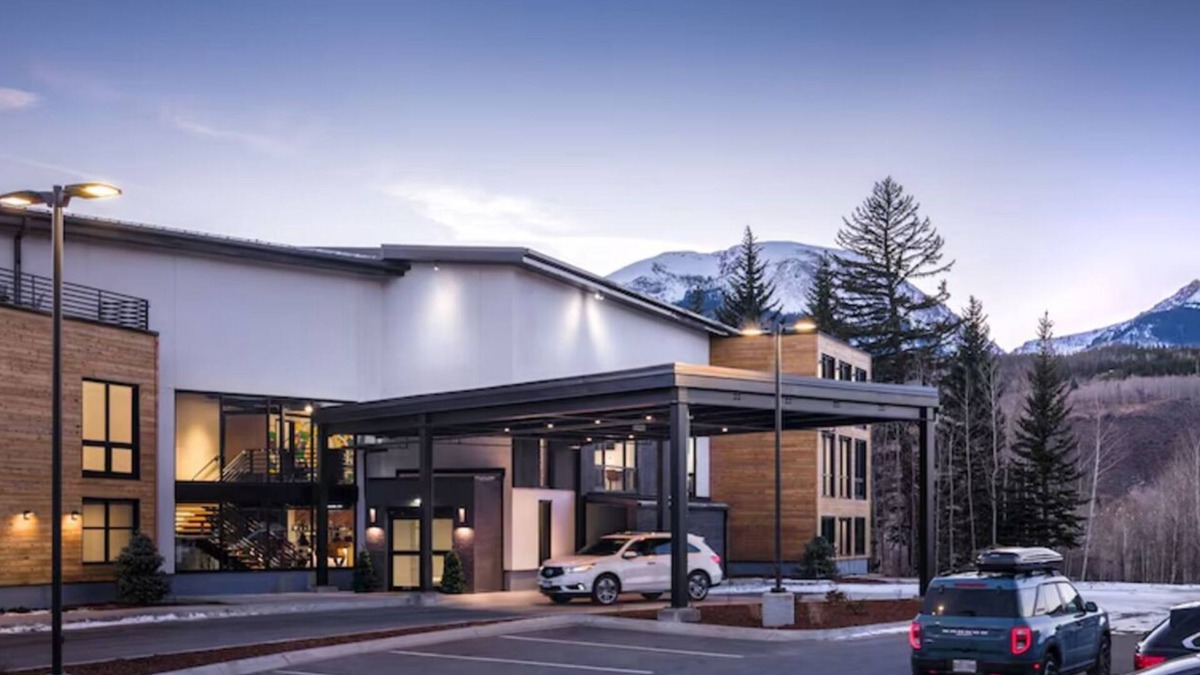 Silverthorne Hotel | Hip Urban Getaway – Boutique Hotel Near Cafés, Nightlife, Shops & Parks