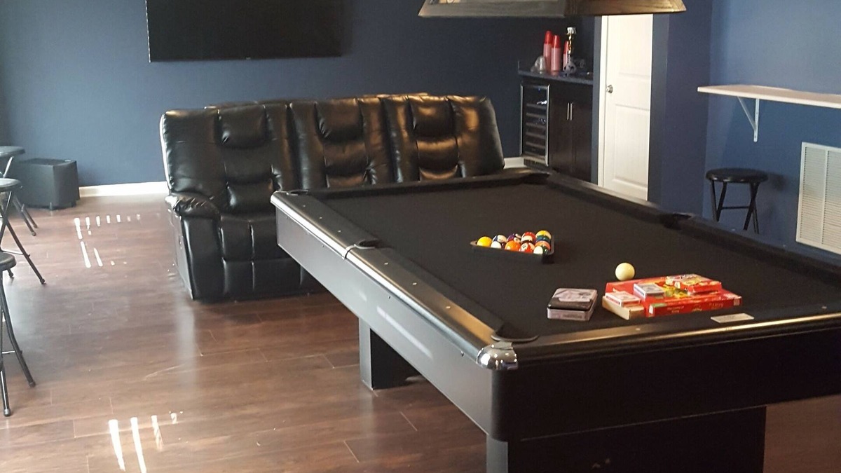 Powder Springs Apartment | Hiram HideawaynKing Bed, Pool, Hot Tub, Pool Table and Basketball court