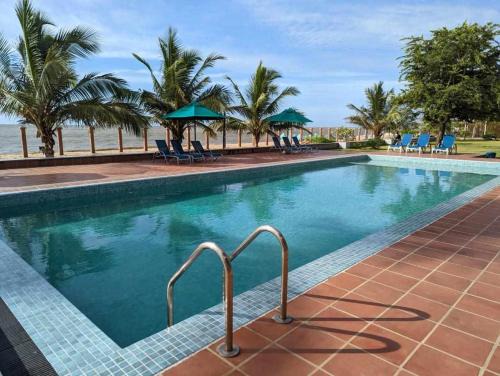 Kudawa Hotel | Hiru Beach Resort