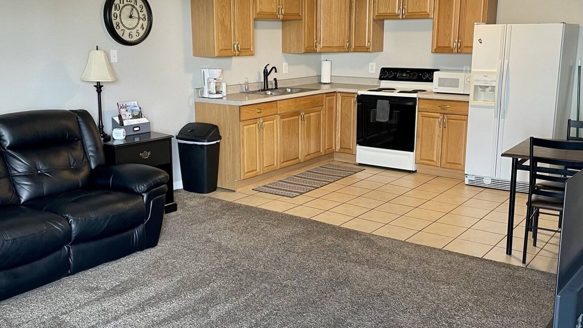 Ucon Apartment | Historic 100-year-old lodging en route to Yellowstone Apt#1