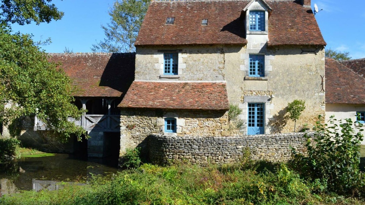Scoury Cottage | Historic 15th-Century Mill with Modern Comforts, Near Loire Castles and Beauval Zoo