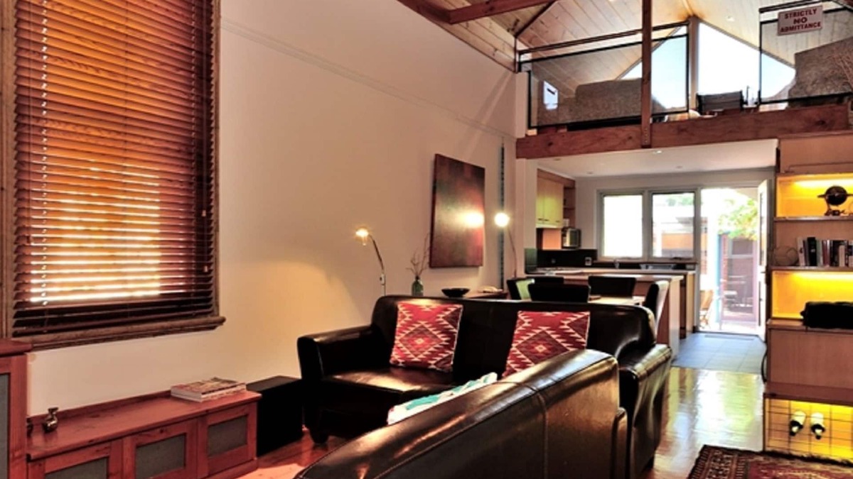 South Fremantle House | Historic 2 bedroom South Fremantle cottage