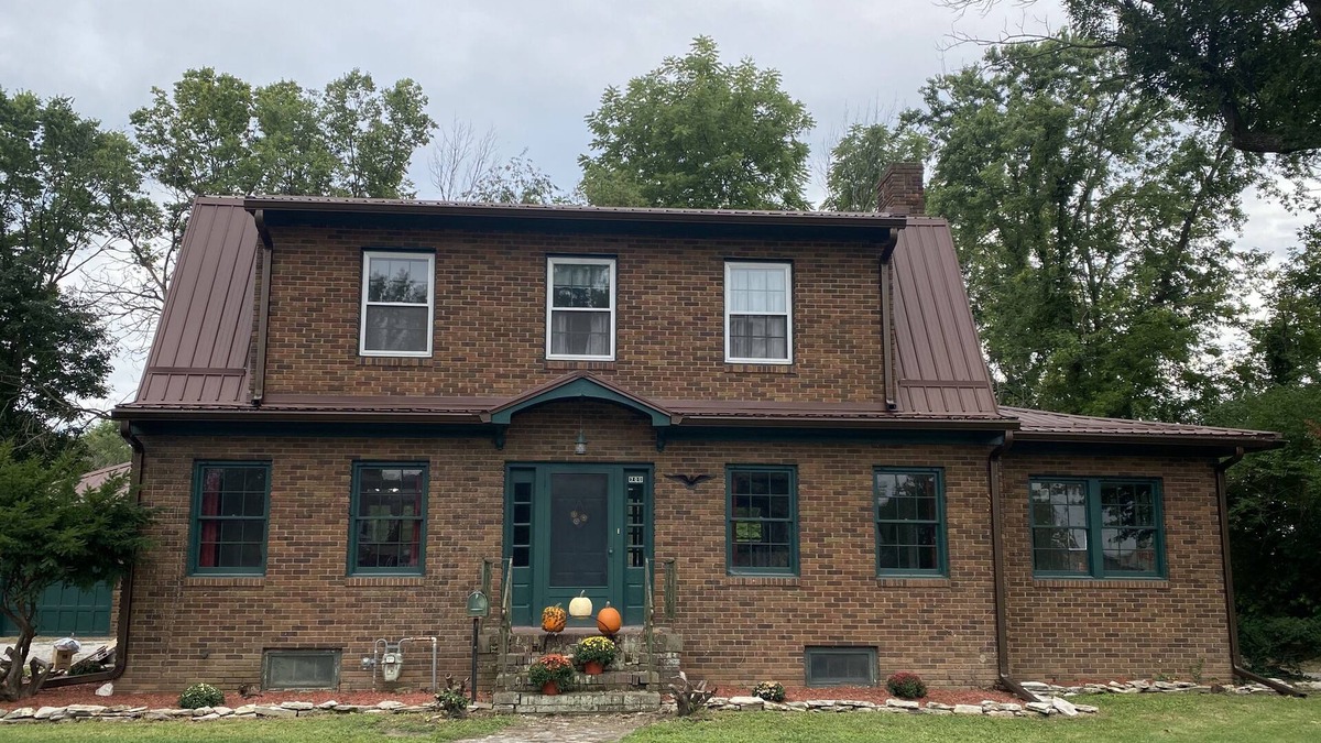 Rockville House | Historic 3BR Home 4 Blocks to Downtown